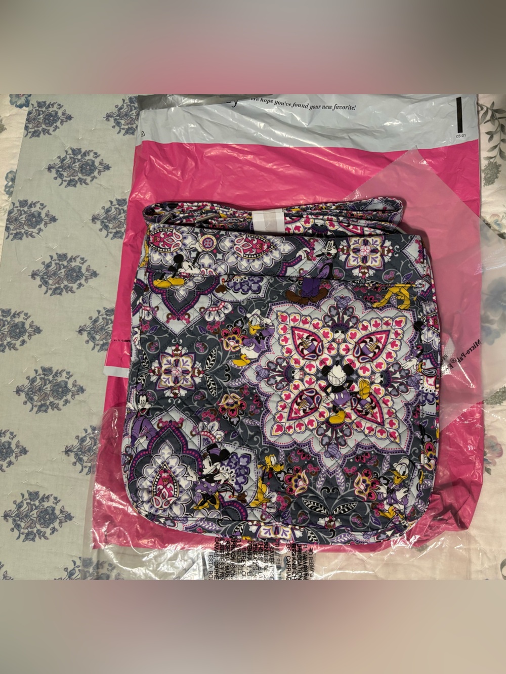 NWT Disney x Vera Bradley Mickey's Sweet Treats Triple Zip Hipster Bag Crossbody